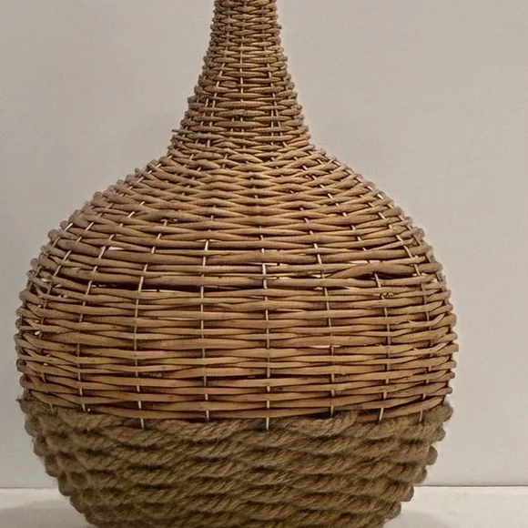 Rattan Rope and Wire Vase with Small Glass Bottle as a Vase in top for Flowers - Picture 13 of 13